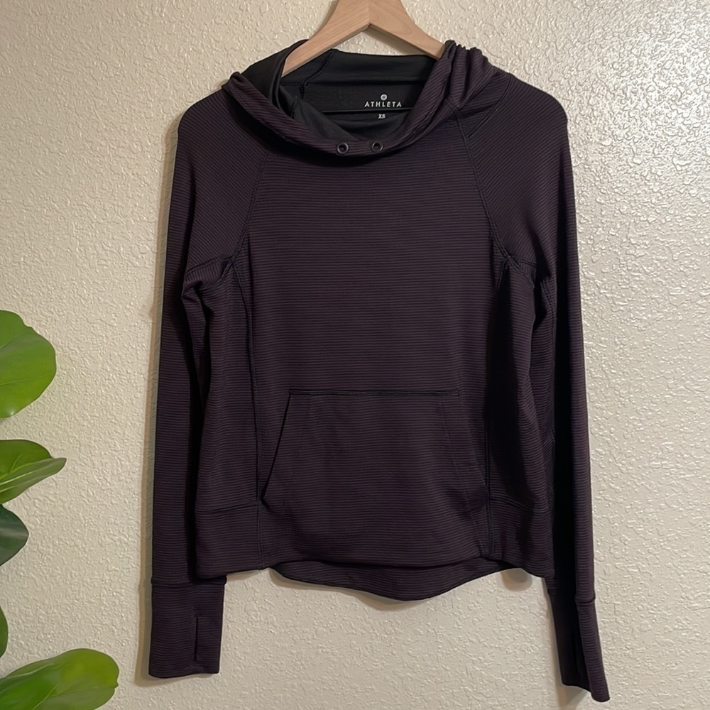 Athleta long sleeve hoodie
